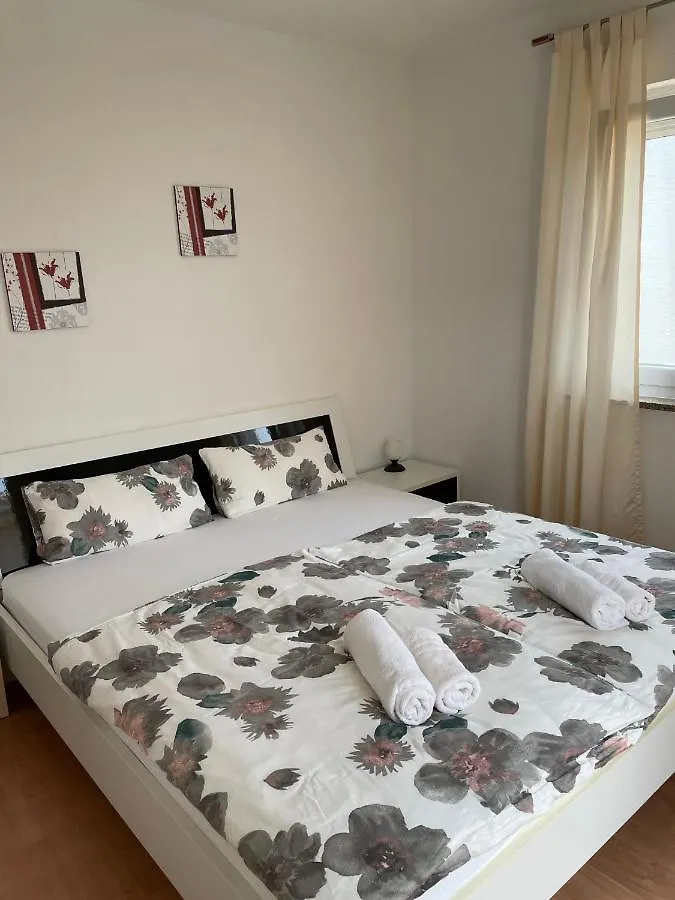Apartments Rafaela Barbat na Rabu 0*,