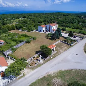  Apartment Dandic